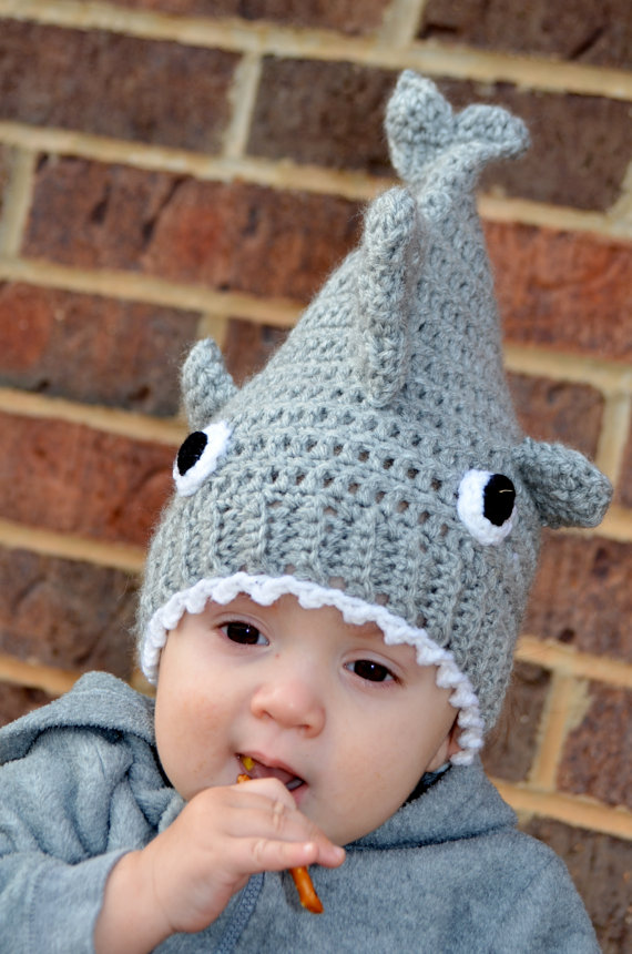 divertido gorro bebé tiburón