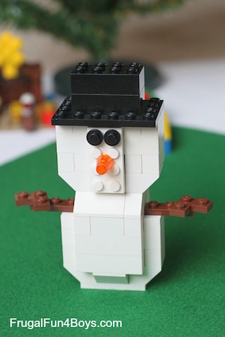 Un muñeco de nieve Lego