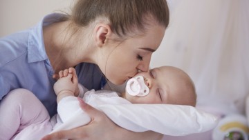 Los 7 pasos imprescindibles para contratar a una niñera