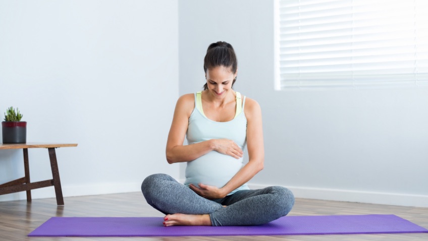 La actividad física es vital para mantener hábitos saludables durante el embarazo