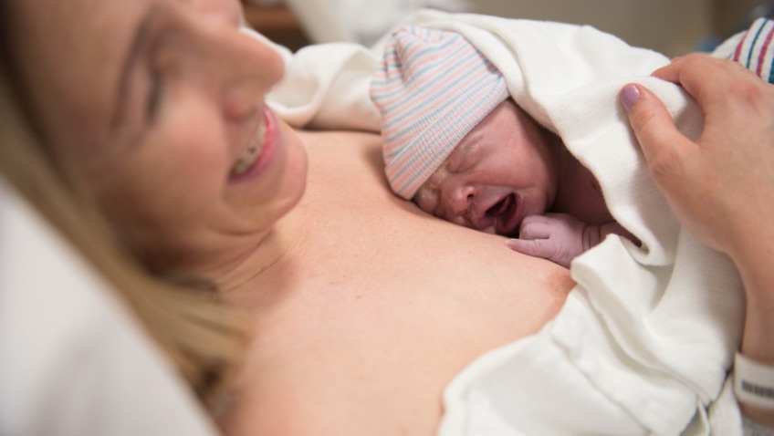 Cerebro materno cambia durante el embarazo y tras el parto