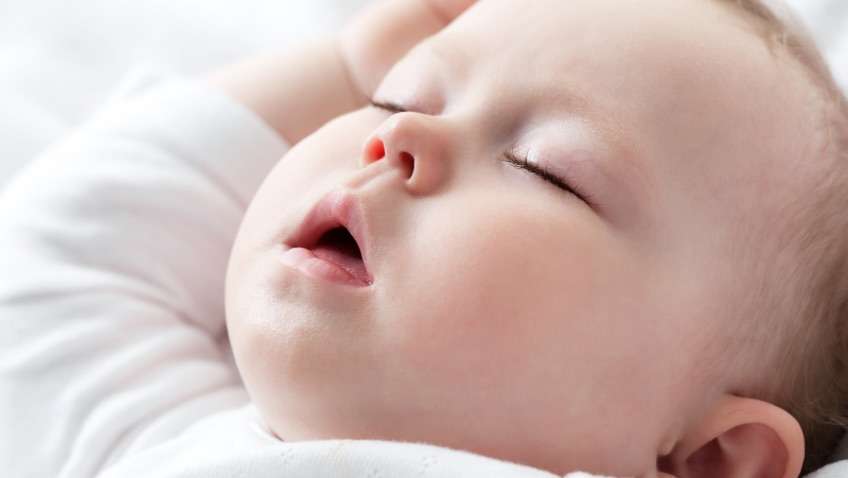 Beneficios del ruido blanco para bebés