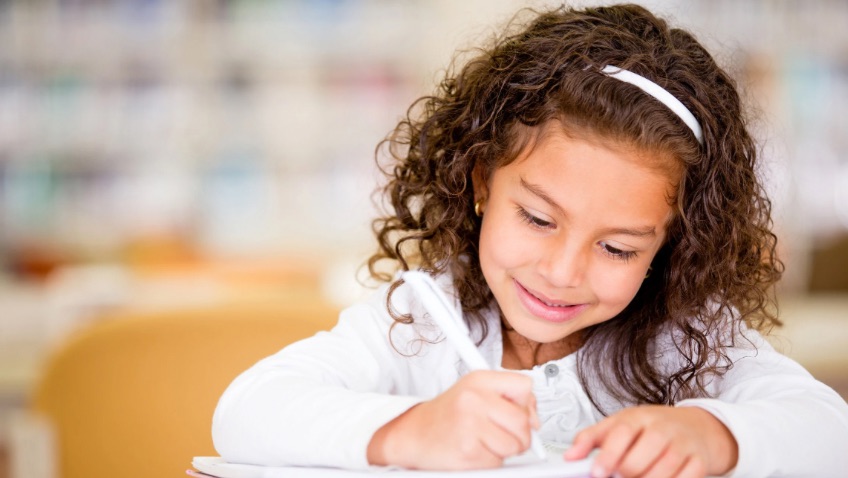 Ventajas de escribir a mano para los niños: Descubre los beneficios de esta práctica tradicional